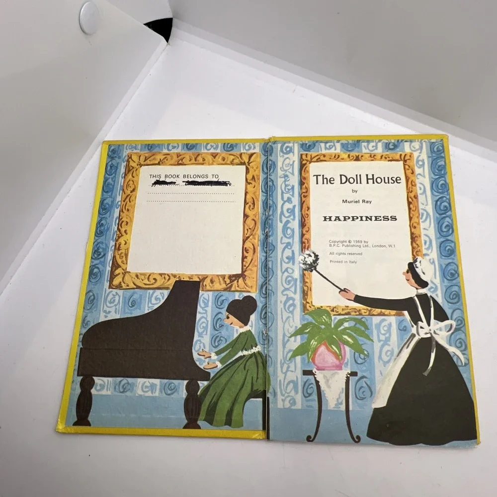 1969 The Doll‎ House By Muriel Ray Hard Cover Book